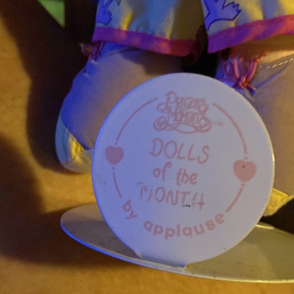 1988 Precious Moments Applause
Vintage August Doll Nellie 2nd Edition
with tag - Picture 7 of 11